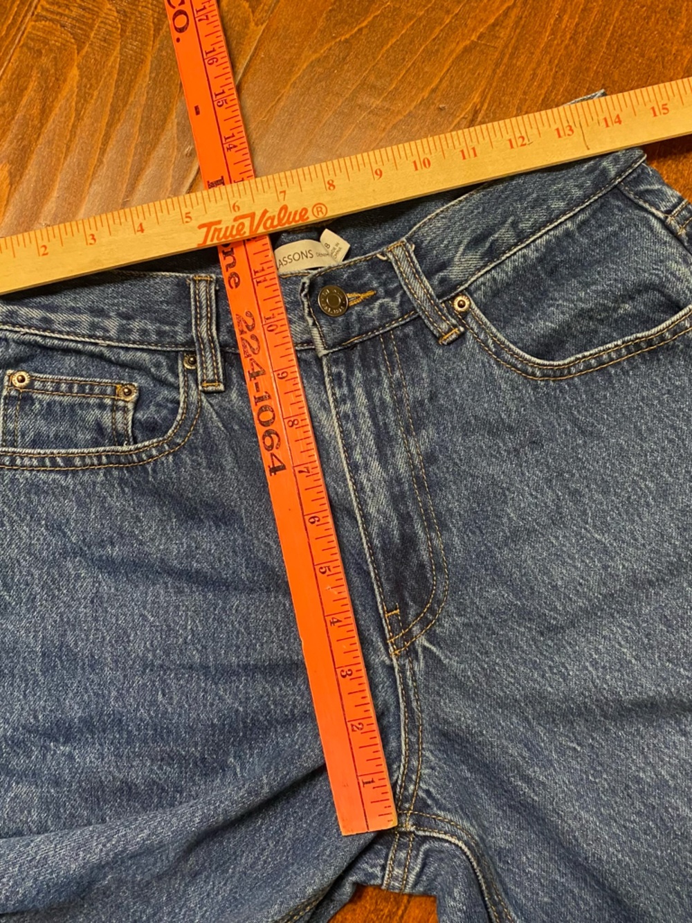 High Rise Straight Leg Jeans Women Size 8 32 Inseam 100% Cotton Medium Wash - Picture 3 of 7